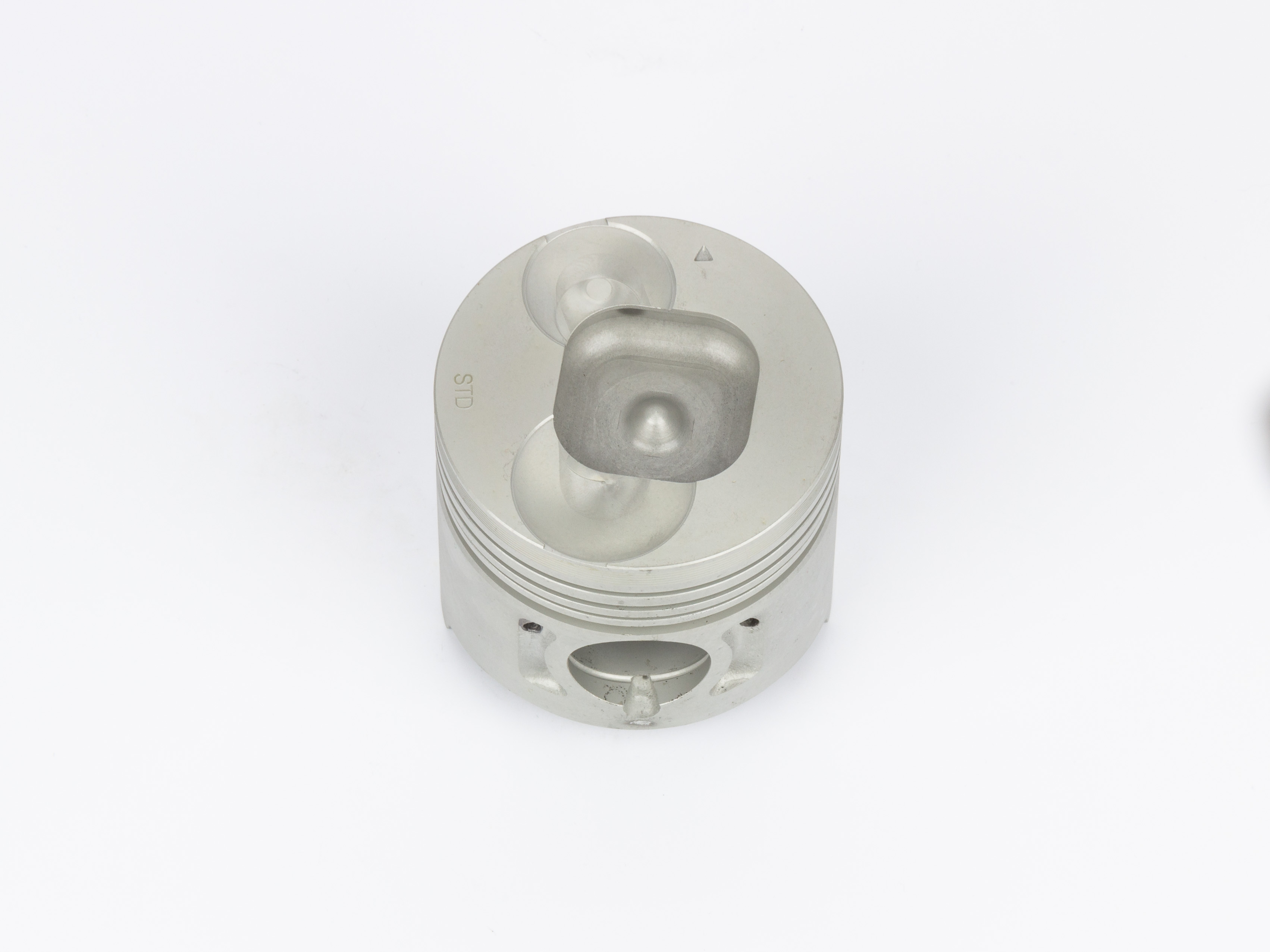 Isuzu Piston with pin +0,50 2
